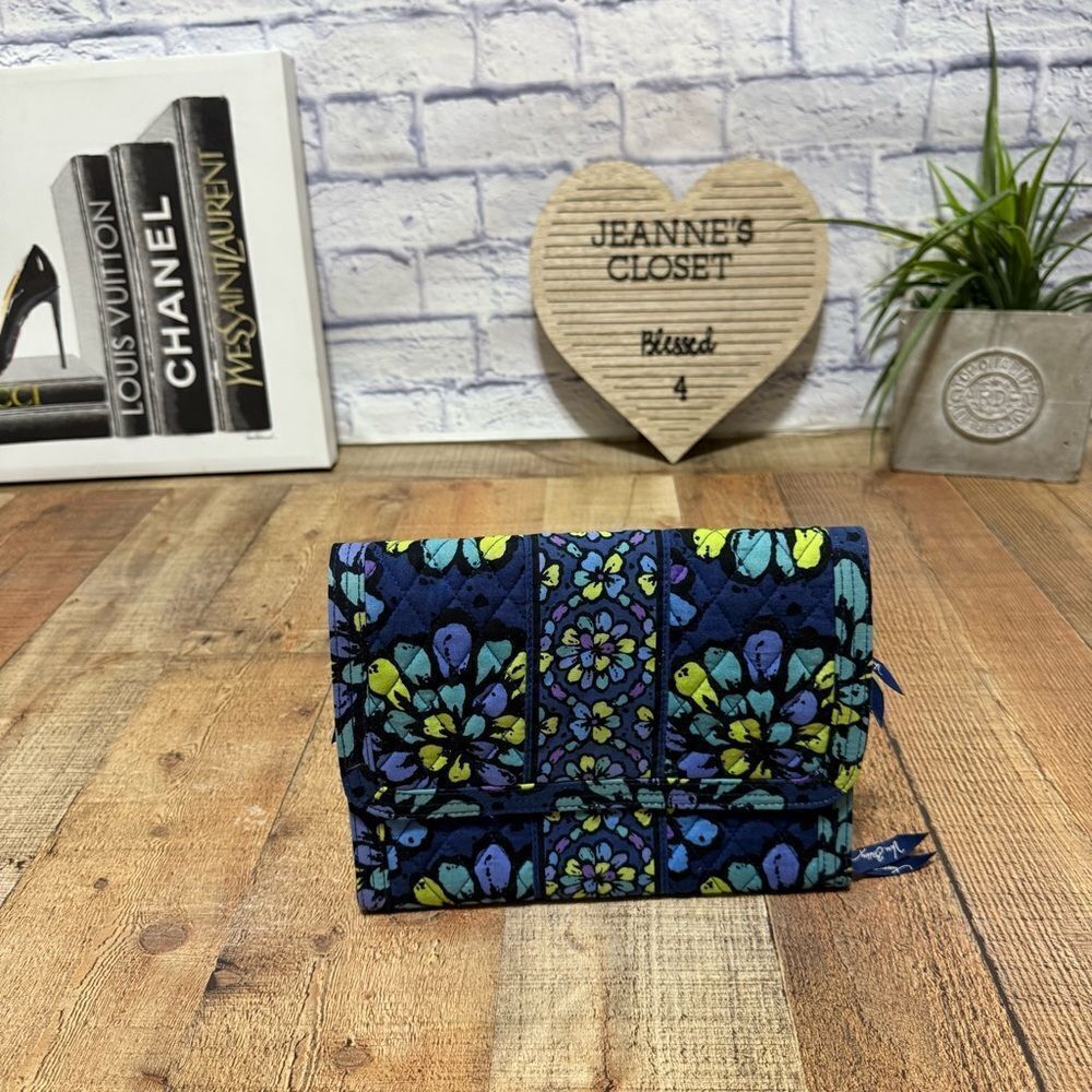 Vera Bradley Essentials Cosmetic Indigo Pop Travel Bag Jewelry Organizer 12182